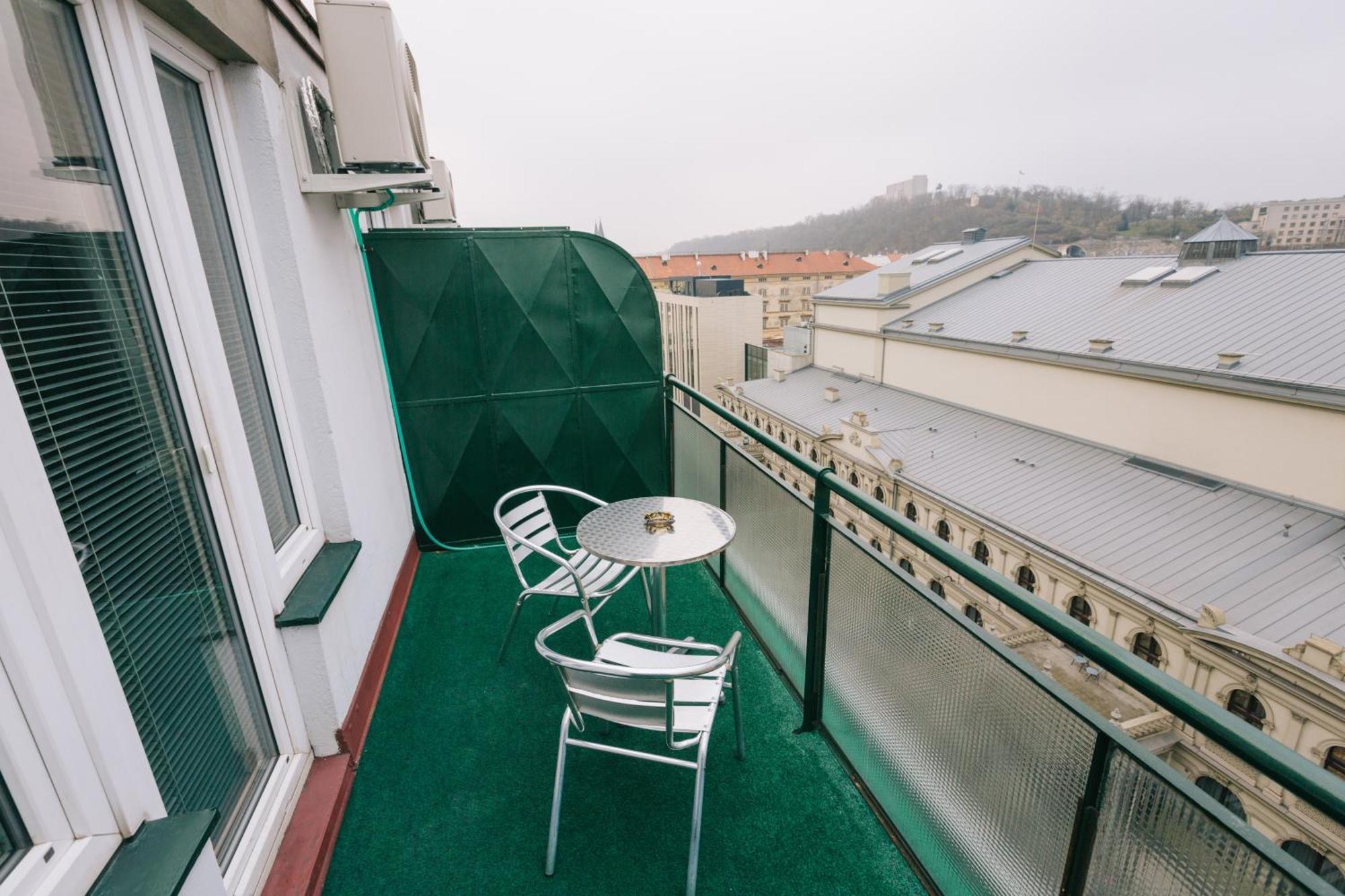 Rezidence Davids Apartments Prága Kültér fotó